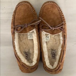Ugg slippers -great for Christmas!